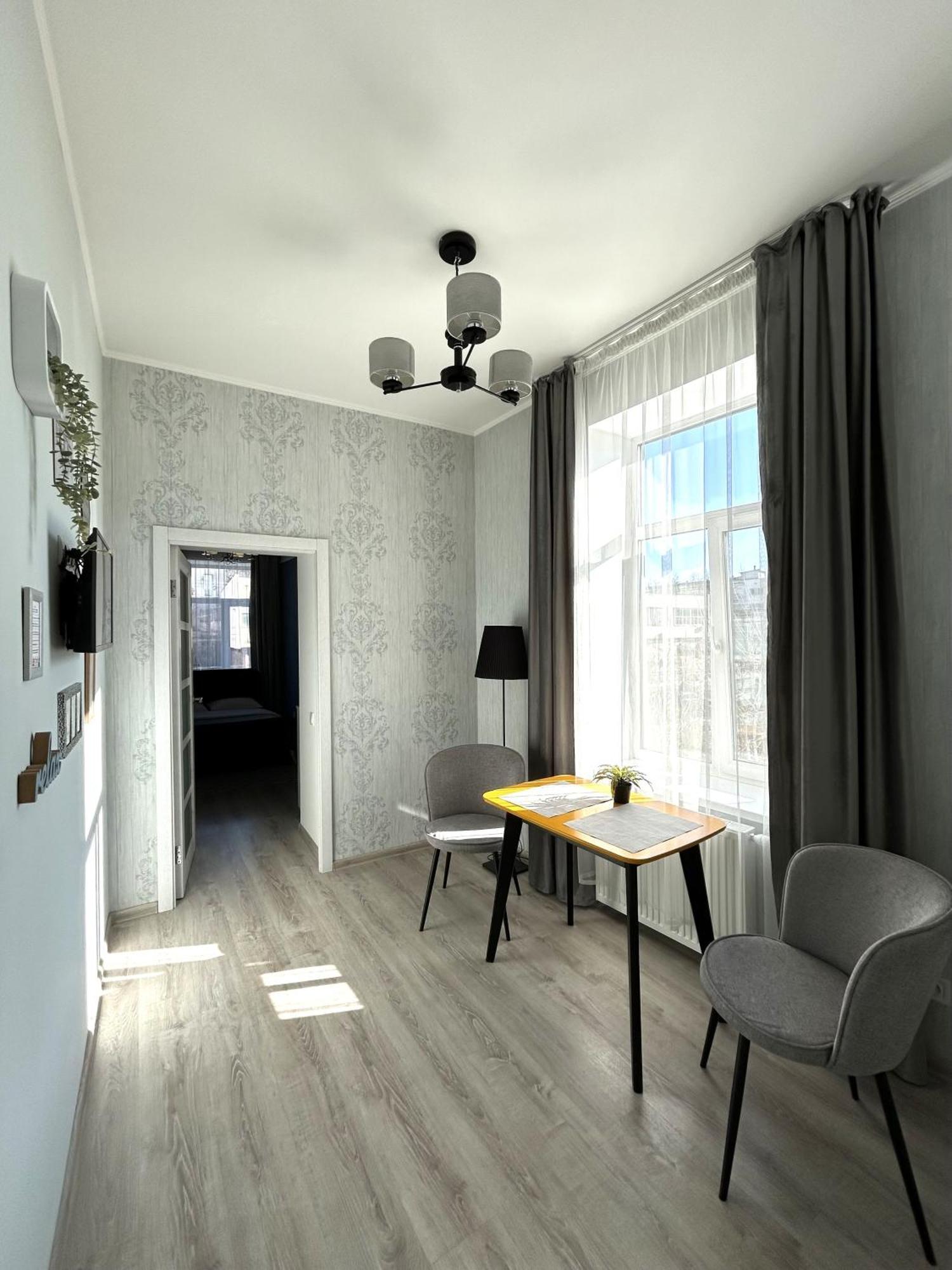 Romantic Apartment In The Сity Сenter Lwów Zewnętrze zdjęcie